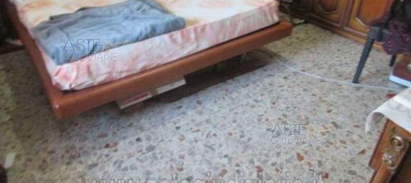 3 rooms Apartment in Rome, Italy No. 189951 5