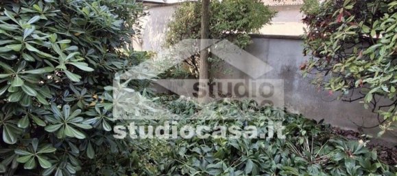 2 Schlafzimmer Wohnung in Soresina, Italy, Nr. 329778 17