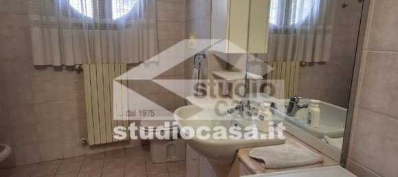 2 Schlafzimmer Wohnung in Soresina, Italy, Nr. 329778 14