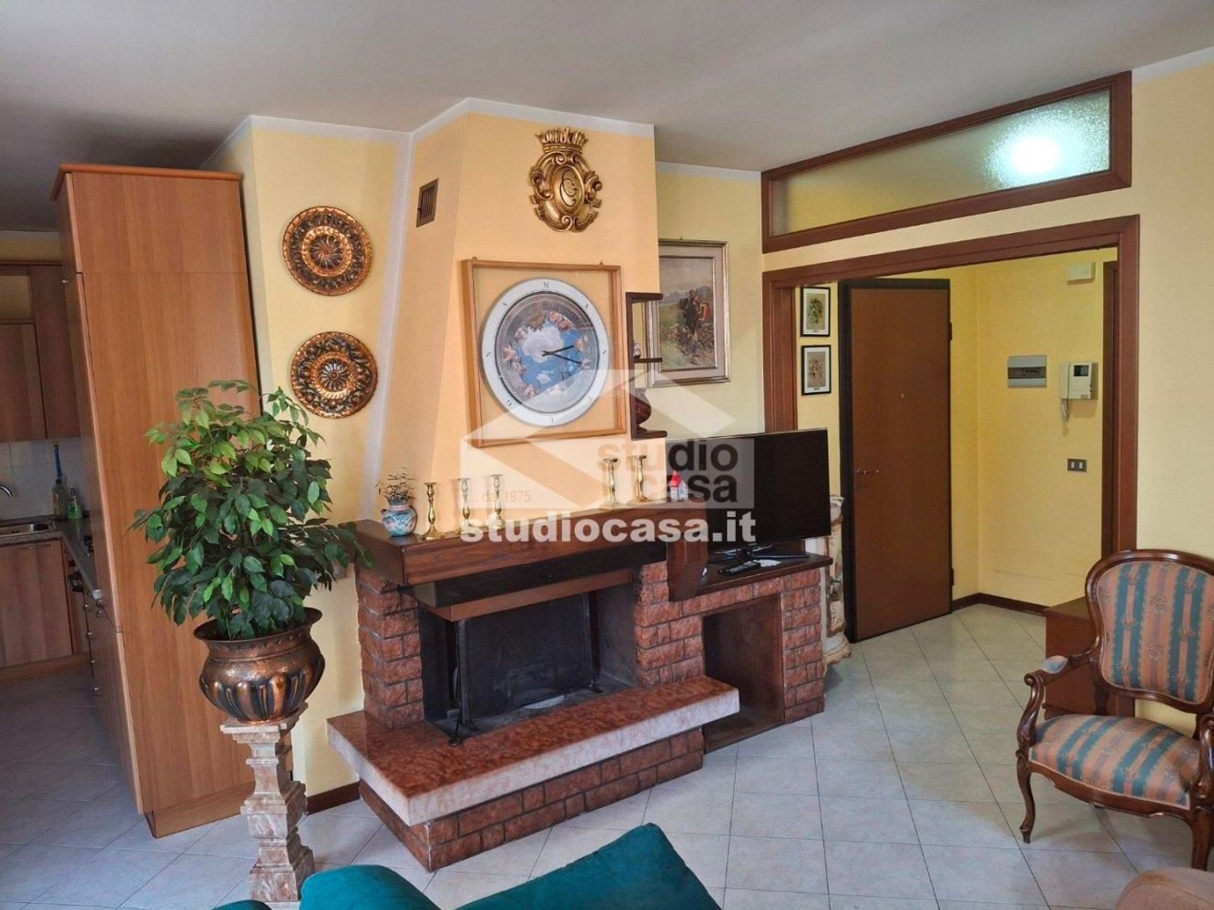 2 Schlafzimmer Wohnung in Soresina, Italy, Nr. 329778