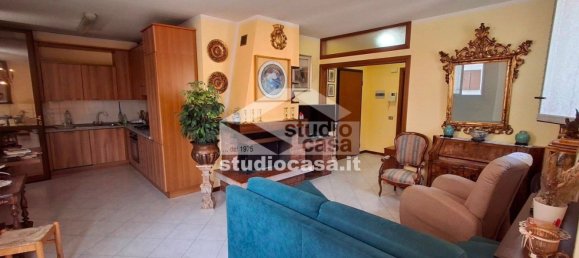 2 Schlafzimmer Wohnung in Soresina, Italy, Nr. 329778 7