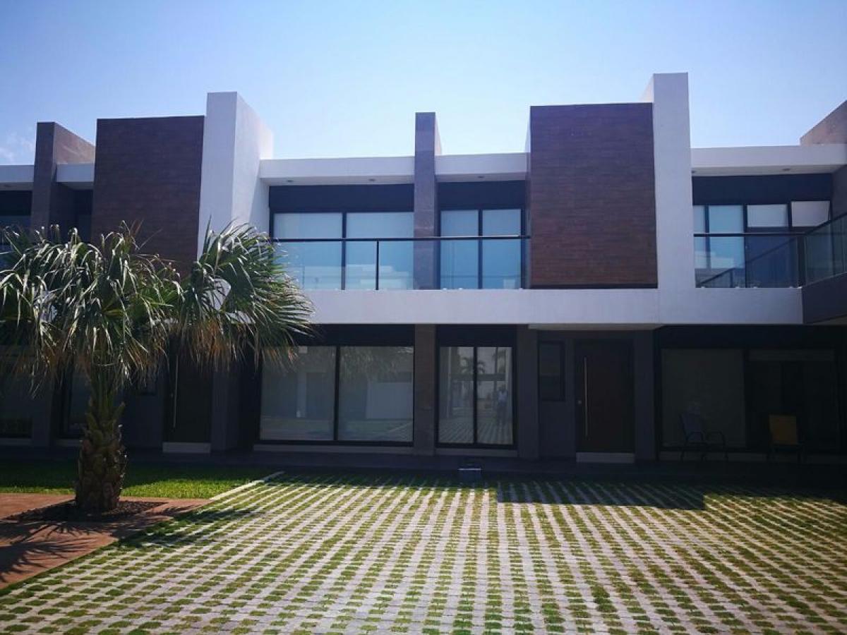 3 bedrooms House in Veracruz, Mexico No. 209951