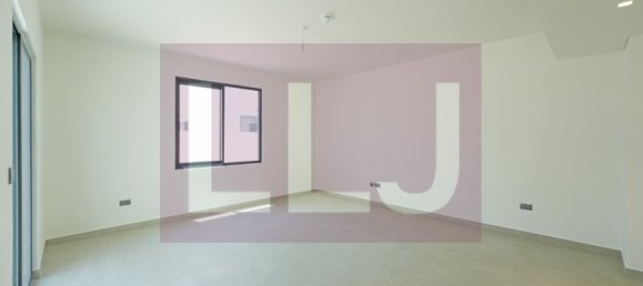 4 bedrooms Villa in Yas Island, UAE No. 53880 6