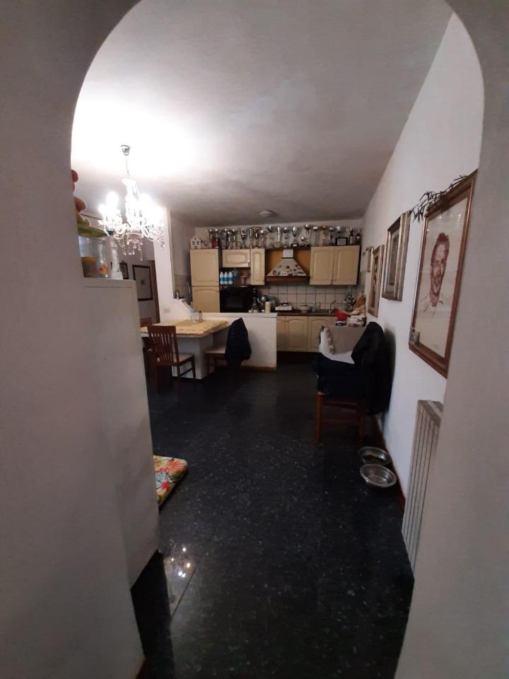 3 rooms Apartment in Massa, Italy No. 166558