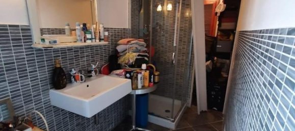 3 rooms Apartment in Massa, Italy No. 166558 3