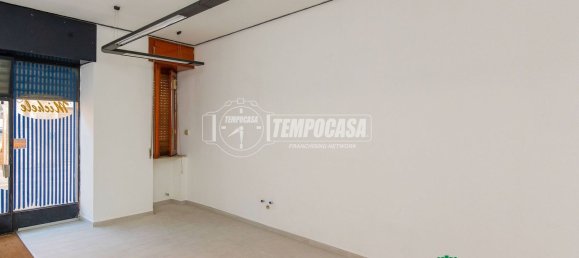 Propriété commerciale à Magnago, Italy 26m² No. 141607 4