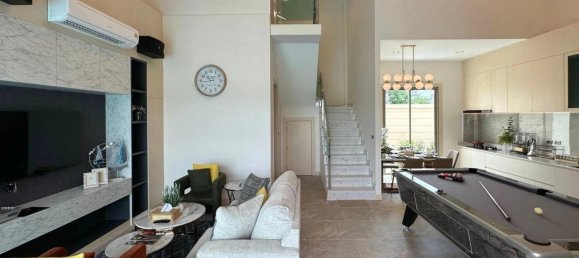 4 bedrooms Penthouse in Pattaya, Thailand No. 22533 4