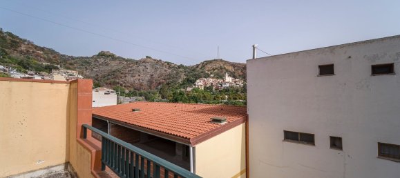 5 rooms Apartment in Roccalumera, Italy No. 83936 41