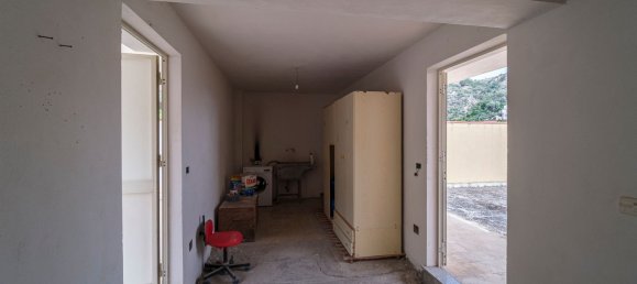 5 rooms Apartment in Roccalumera, Italy No. 83936 37