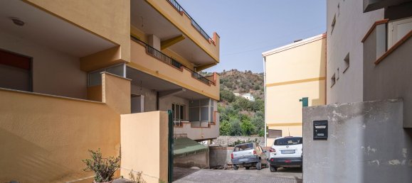 5 rooms Apartment in Roccalumera, Italy No. 83936 43