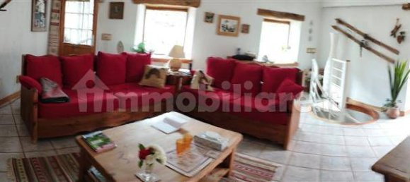 3 bedrooms House in Sampeyre, Italy No. 130561 9