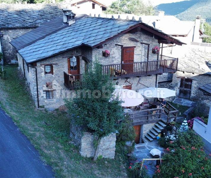 3 bedrooms House in Sampeyre, Italy No. 130561