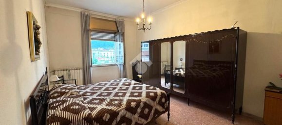 Apartamento de 4 dormitorios en Portici, Italy No. 376769 10