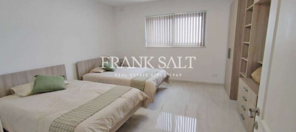 3 bedrooms Penthouse in Mosta, Malta No. 8378 17