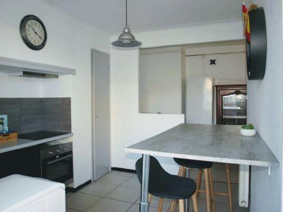 3 bedrooms Apartment in Perpignan, France No. 33297