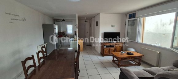 2 Schlafzimmer Haus in Panissieres, France, Nr. 341431 3