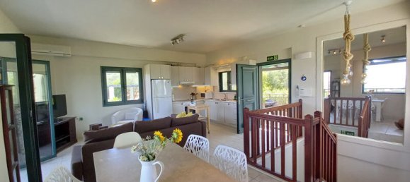 3 chambres Propriété commerciale à Chania, Greece No. 250 9