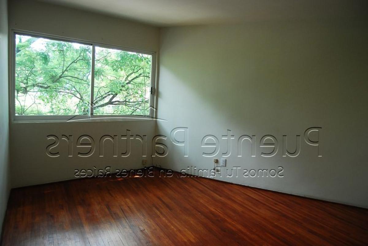 170m² Building in Mexico No. 202370