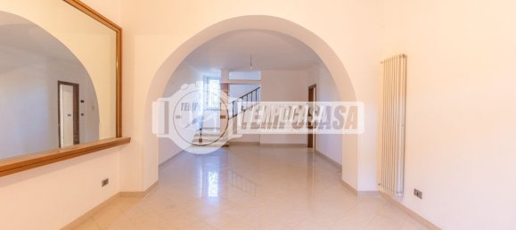 Apartamento T4 em Rome, Italy N.º 64181 2