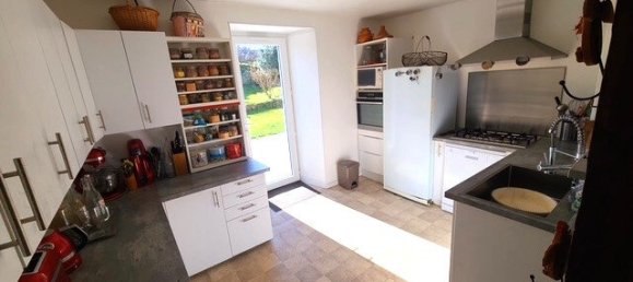 5 bedrooms House in Saint-Pabu, France No. 275401 3