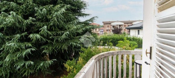 2 bedrooms Villa in Turin, Italy No. 322117 26