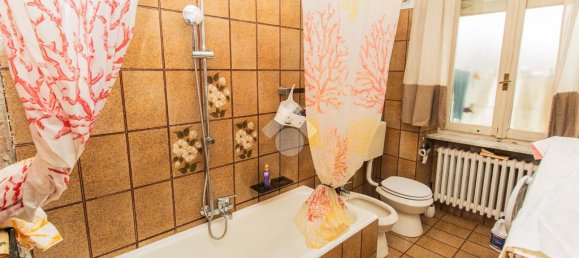 2 bedrooms Villa in Turin, Italy No. 322117 18