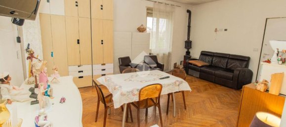 2 bedrooms Villa in Turin, Italy No. 322117 3