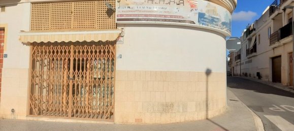 140m² Commercial property in La Nucia, Spain No. 185797 3