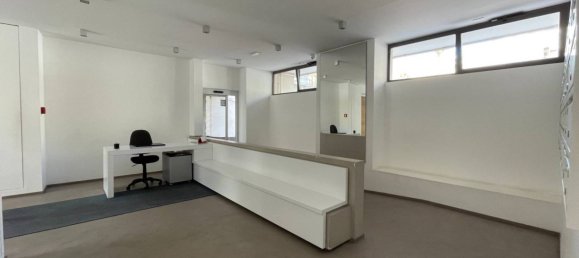 1 bedroom Apartment in Bari, Italy No. 337140 18