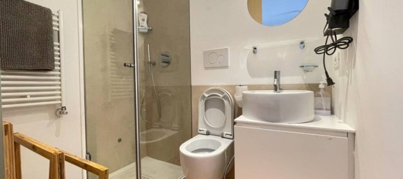 1 bedroom Apartment in Bari, Italy No. 337140 5