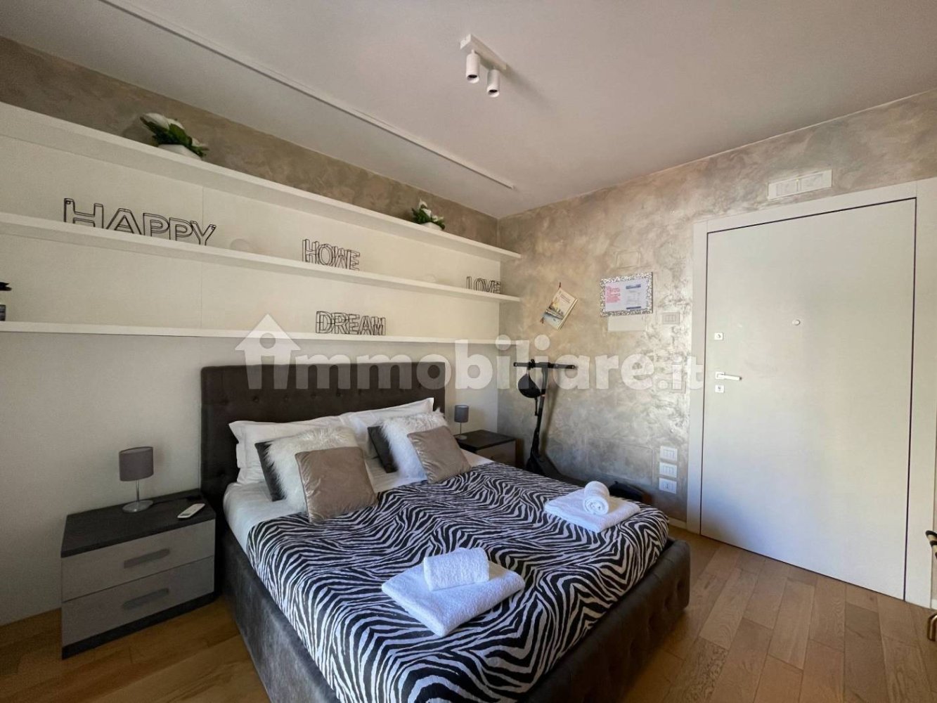 1 bedroom Apartment in Bari, Italy No. 337140