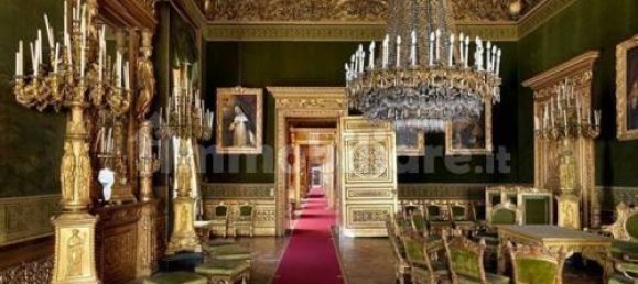 2 rooms Commercial property in Lucca, Italy No. 25692 6