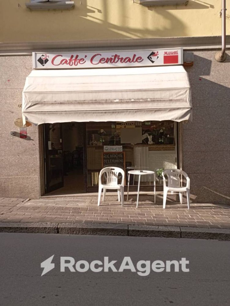 3-salle Propriété commerciale à Stradella, Italy No. 265527