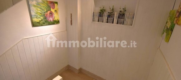 2 bedrooms Apartment in Chiaravalle, Italy No. 371659 12