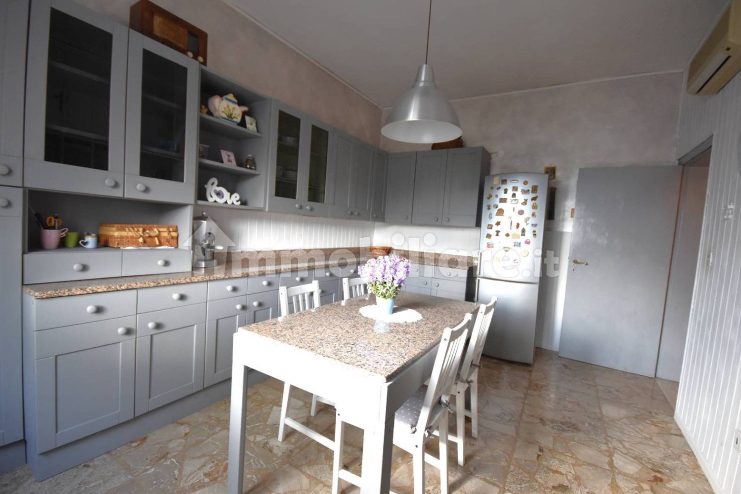 2 bedrooms Apartment in Chiaravalle, Italy No. 371659