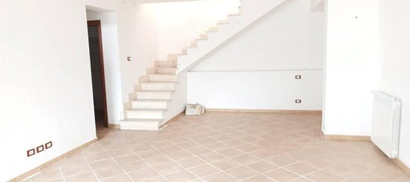4 rooms Apartment in Rome, Italy No. 30944 13