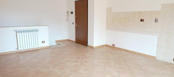4 rooms Apartment in Rome, Italy No. 30944 7