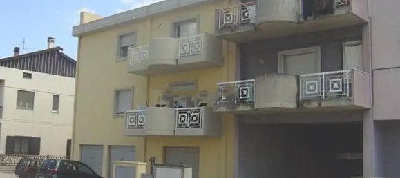 6 rooms Apartment in Cannara, Italy No. 266287 2