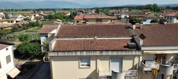 6 rooms Apartment in Cannara, Italy No. 266287 4