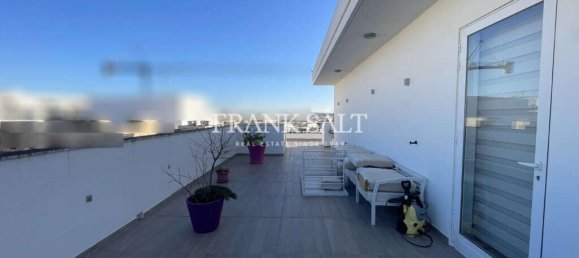 Ático de 3 dormitorios en Mosta, Malta No. 1914 4