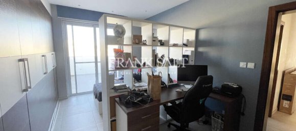 Ático de 3 dormitorios en Mosta, Malta No. 1914 24