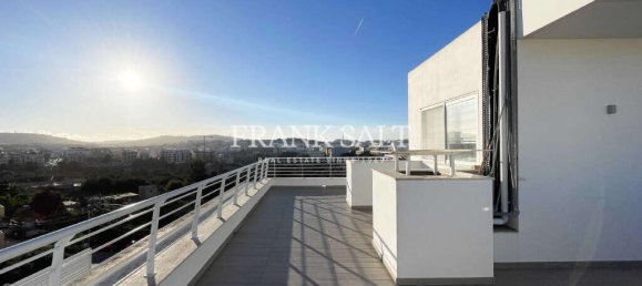 Ático de 3 dormitorios en Mosta, Malta No. 1914 2