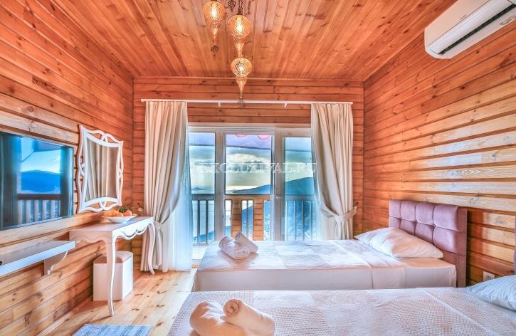 Villa de 5+1 en Kalkan, Turkey No. 28373