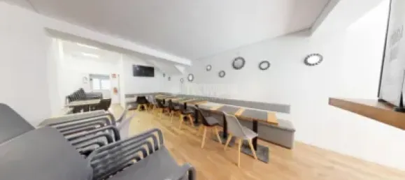 87m² Commercial property in Valencia, Spain No. 134630 25