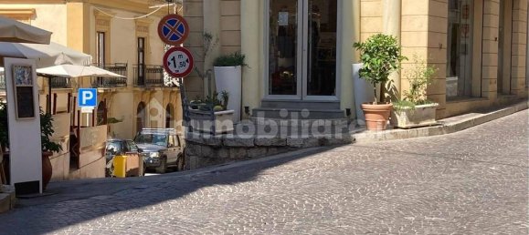 Imóvel comercial de 2 divisões em Agrigento, Italy N.º 175829 10