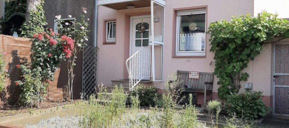 Casa de 3 habitaciónes en Duisburg, Germany No. 243379 2