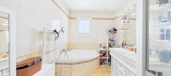 6 Schlafzimmer Haus in Chartres, France, Nr. 316056 12