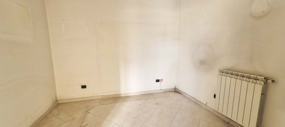 2 rooms Apartment in Bari, Italy No. 41128 6
