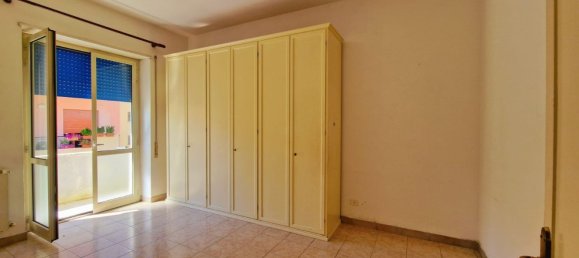3 Schlafzimmer Wohnung in Grosseto, Italy, Nr. 358100 3