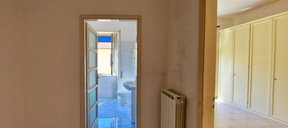3 Schlafzimmer Wohnung in Grosseto, Italy, Nr. 358100 18